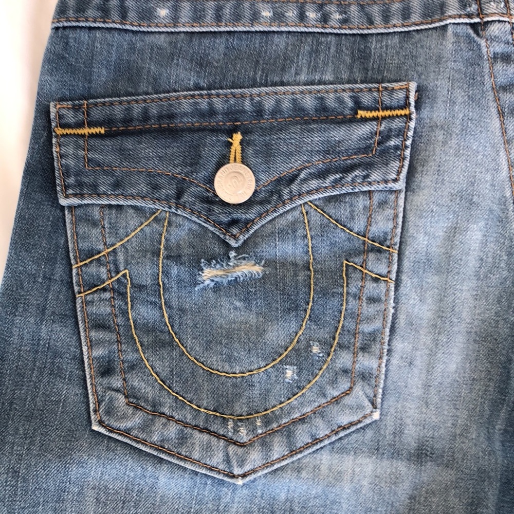 True Religion Riley Shorts - Picture 7 of 9